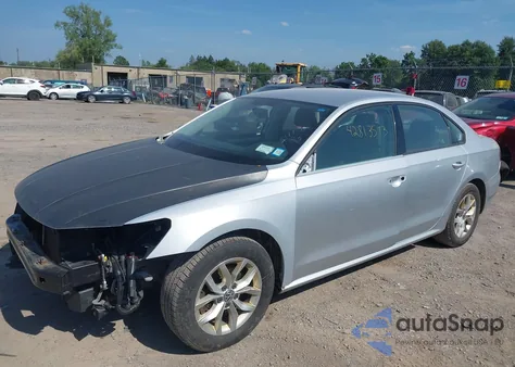 2018 Volkswagen Passat 2.0T R-Line/2.0T S from USA, damaged, VIN 1VWAA7A32JC044078